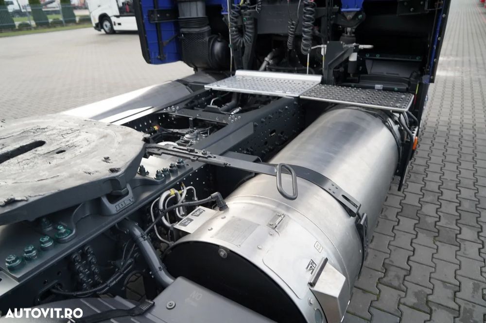 Iveco S-WAY / 460 / RETARDER / LNG - 16