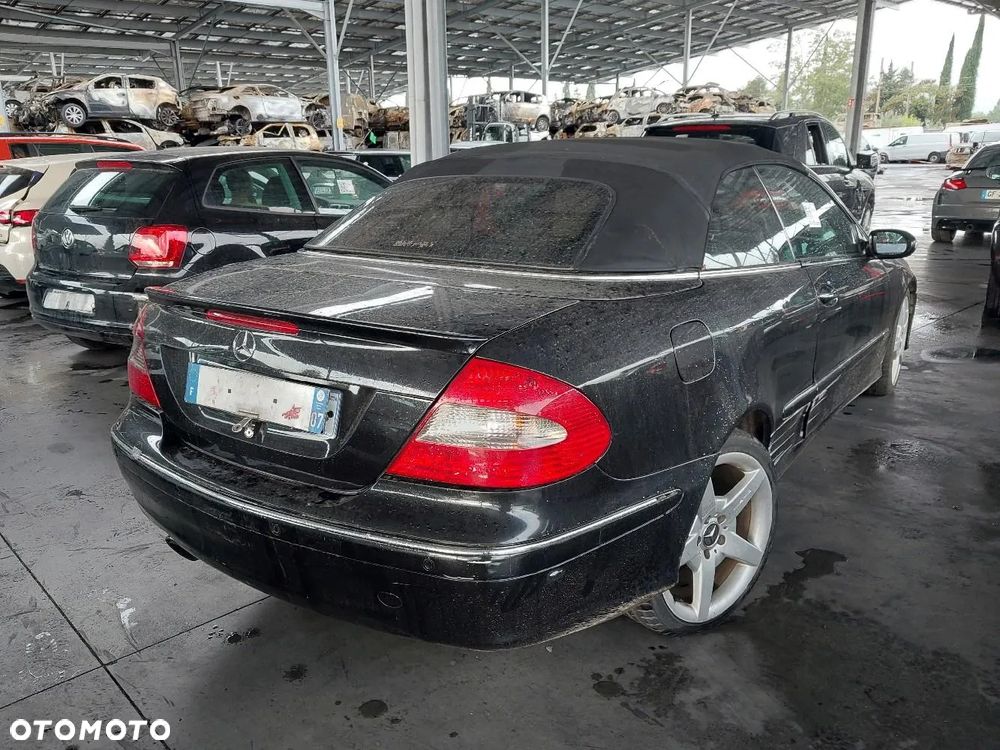 Mercedes-Benz CLK Coupe 320 CDI 7G-TRONIC Avantgarde - 10