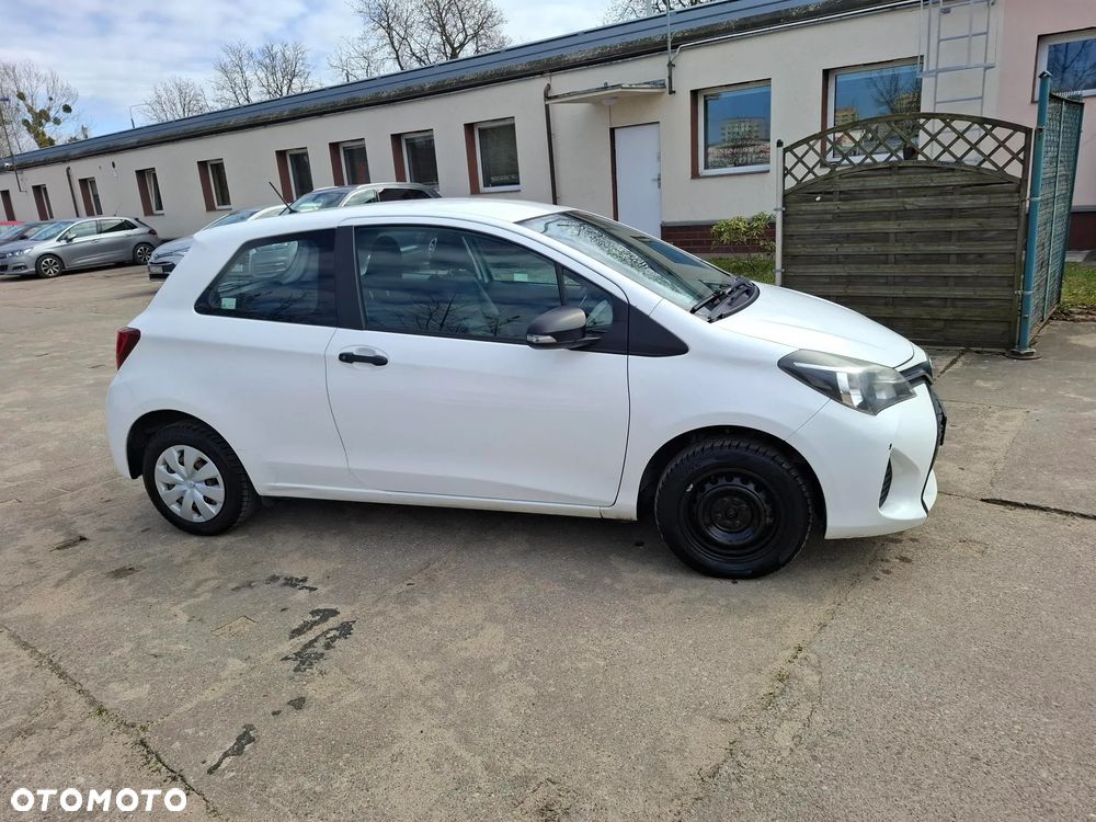 Toyota Yaris - 2