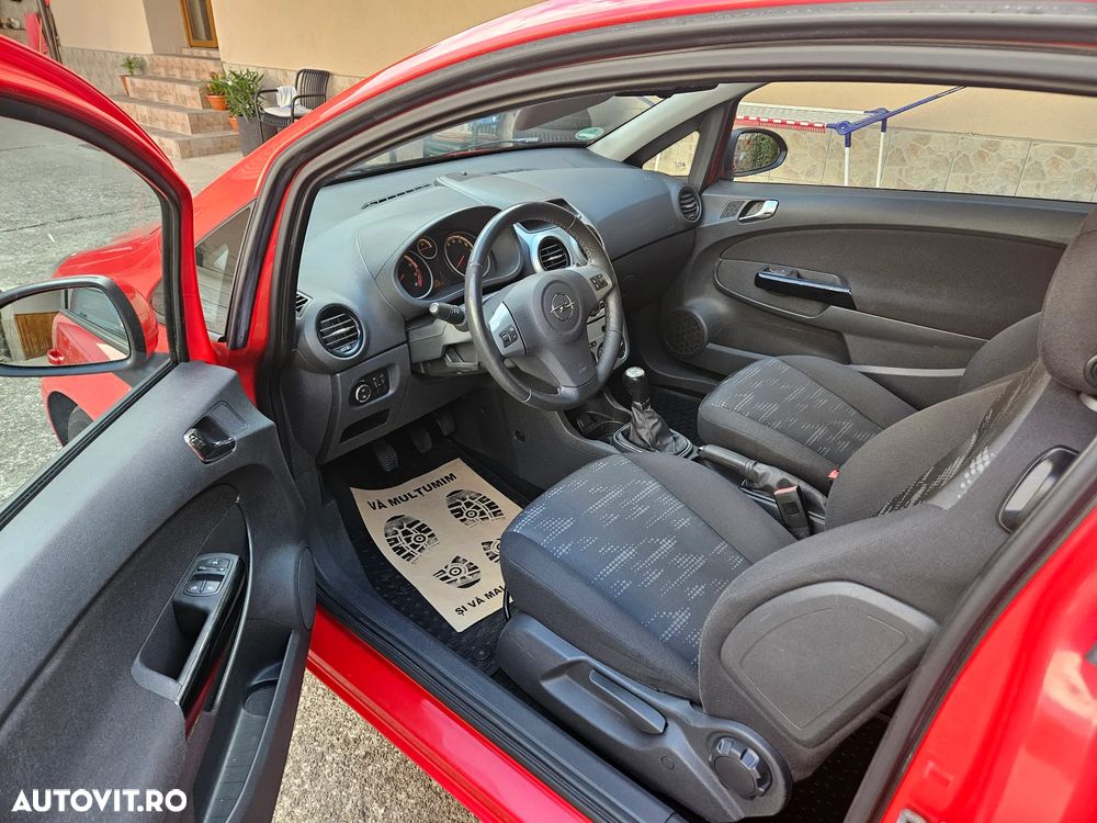 Opel Corsa 1.4 16V Selection - 11