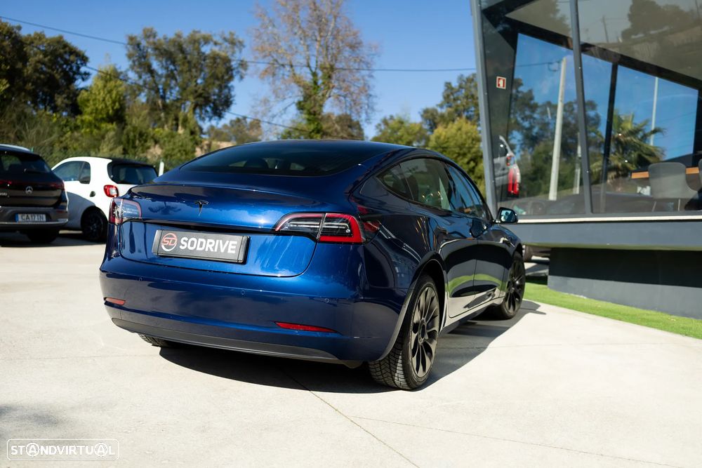 Tesla Model 3 Standard Range Plus RWD - 4