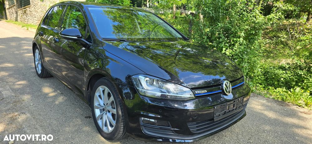 Volkswagen Golf - 11