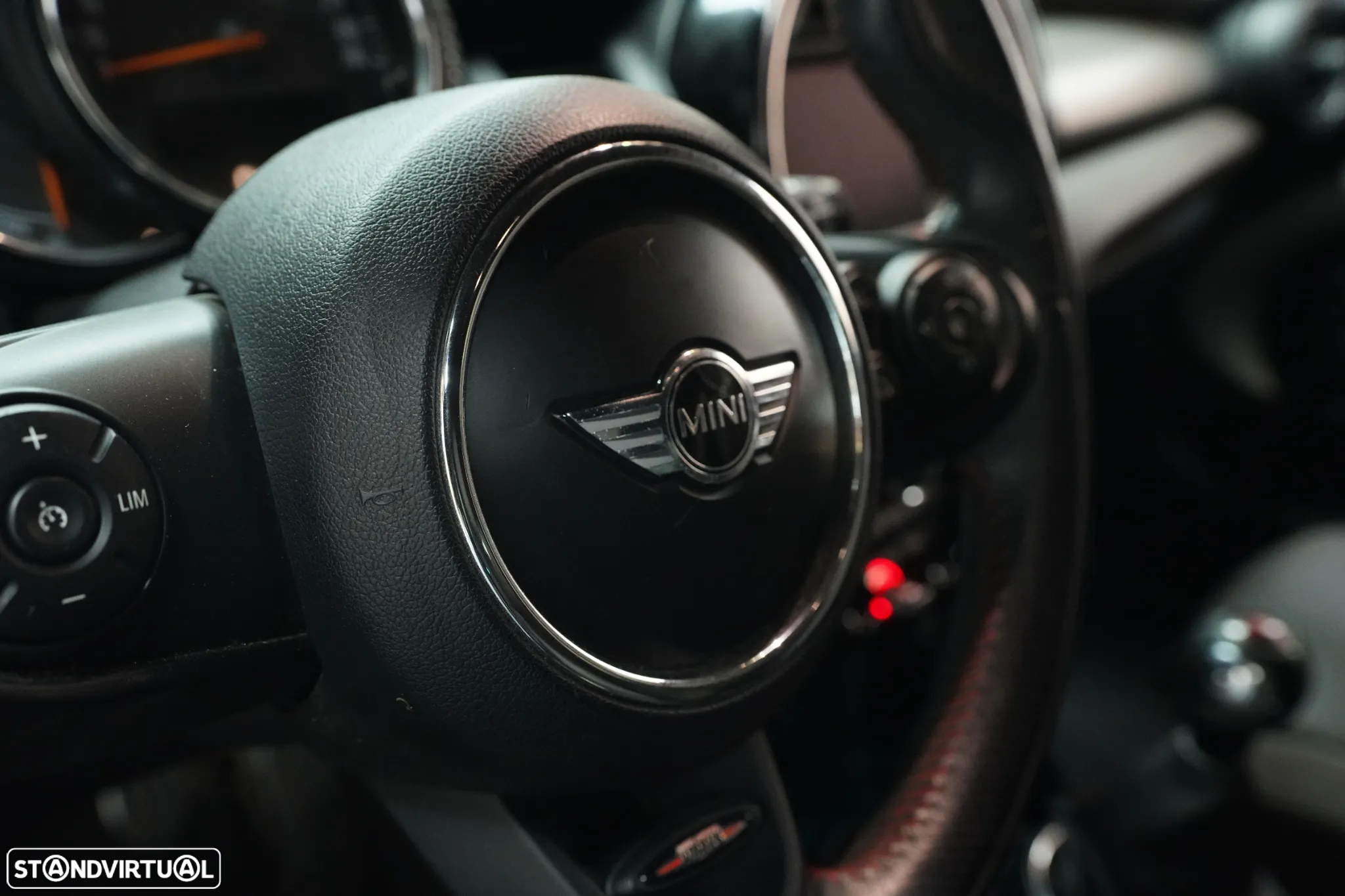 MINI 5 Portas Cooper D - 8