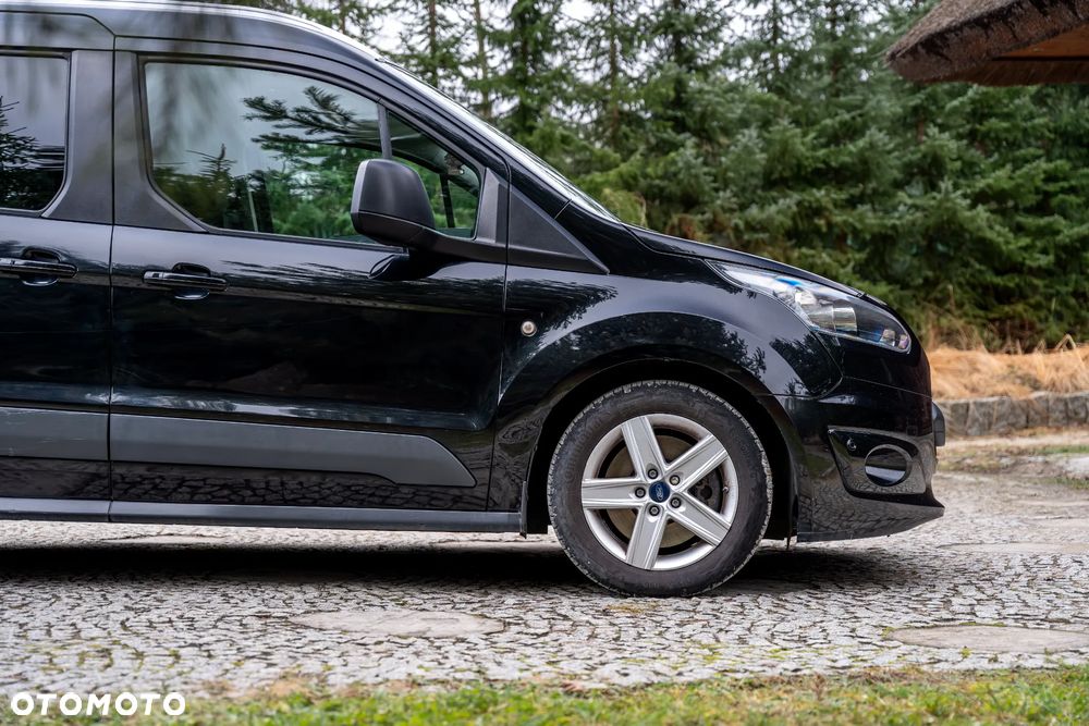 Ford Tourneo Connect Grand - 17
