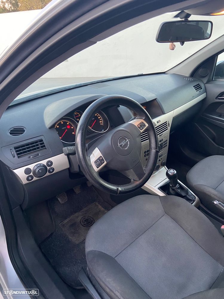 Opel Astra 1.3 CDTi Cosmo - 11