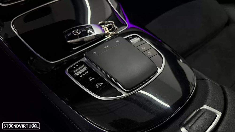 Mercedes-Benz E 300 e AMG Line - 40