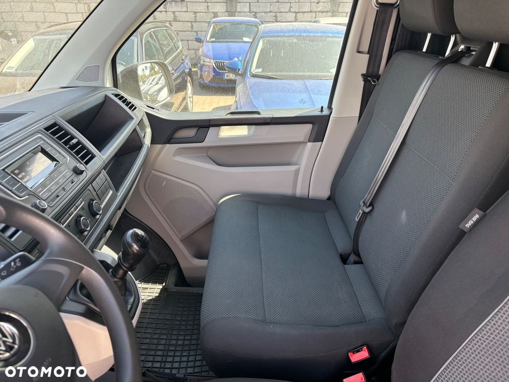 Volkswagen Transporter - 14