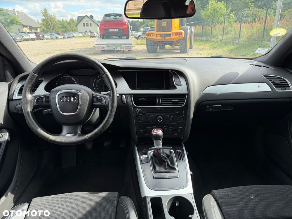 Audi A4 Avant - 11