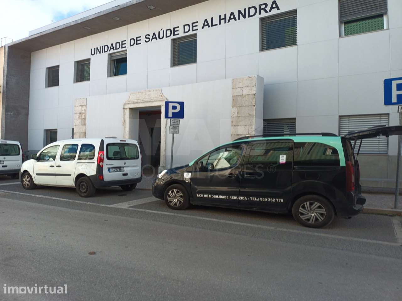 Moradia T2 + 1 Remodelada no centro de Alhandra. - Grande imagem: 3/5