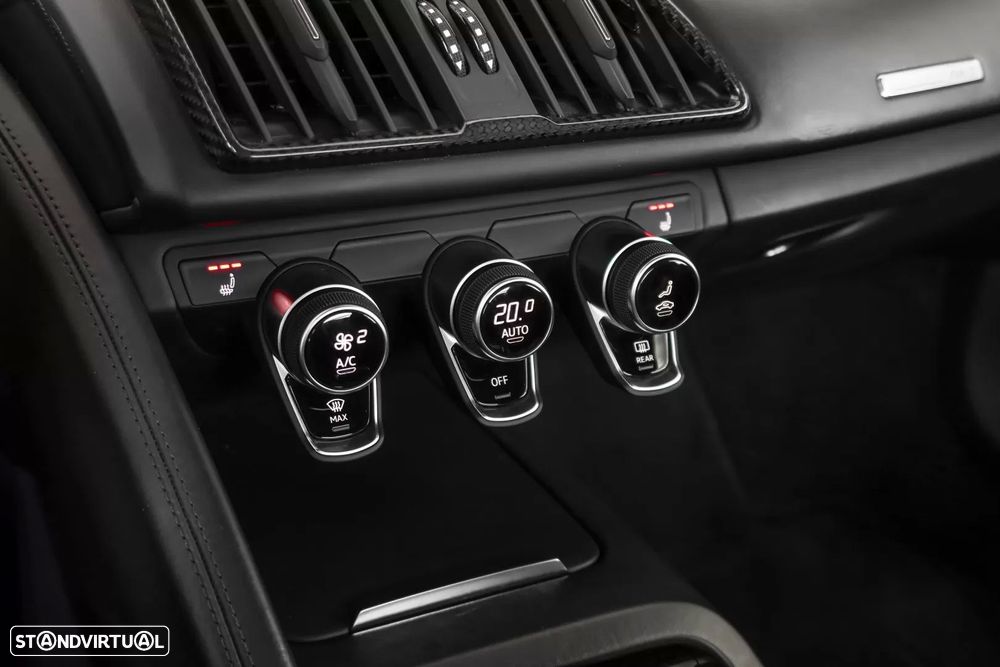 Audi R8 Spyder 5.2 FSi V10 S tronic - 19