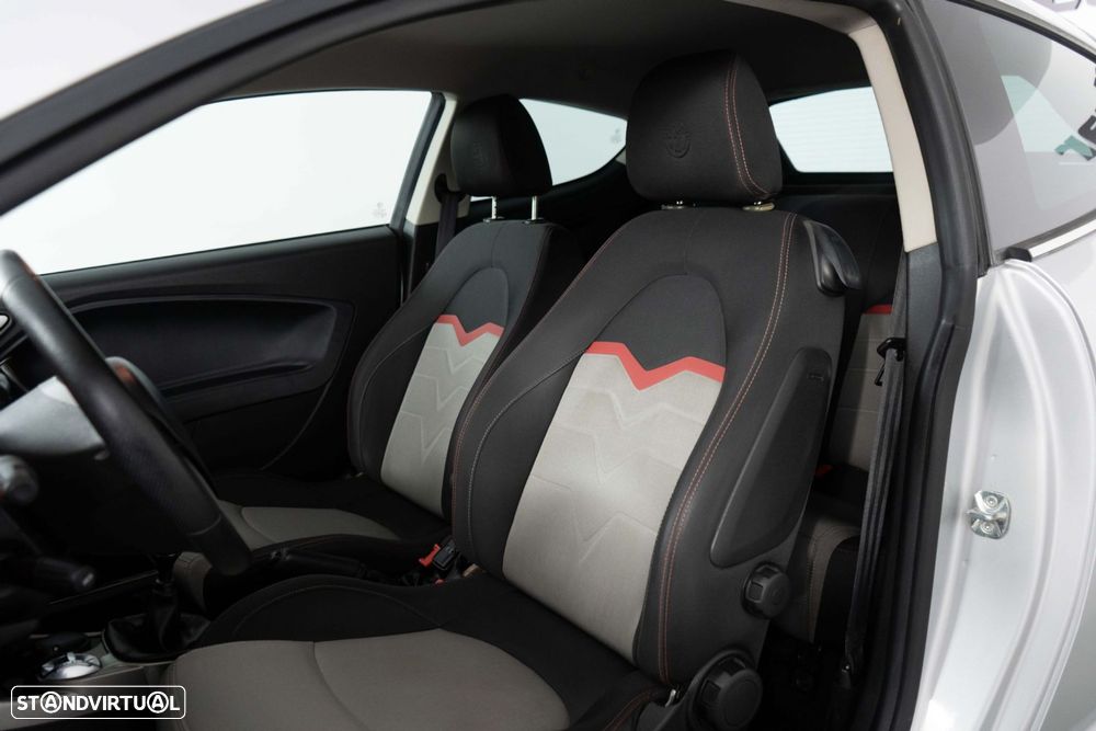 Alfa Romeo MiTo 1.3 JTDM Distinctive - 10