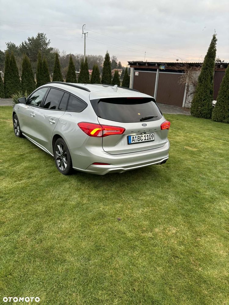 Ford Focus 1.5 EcoBoost ST-Line - 6