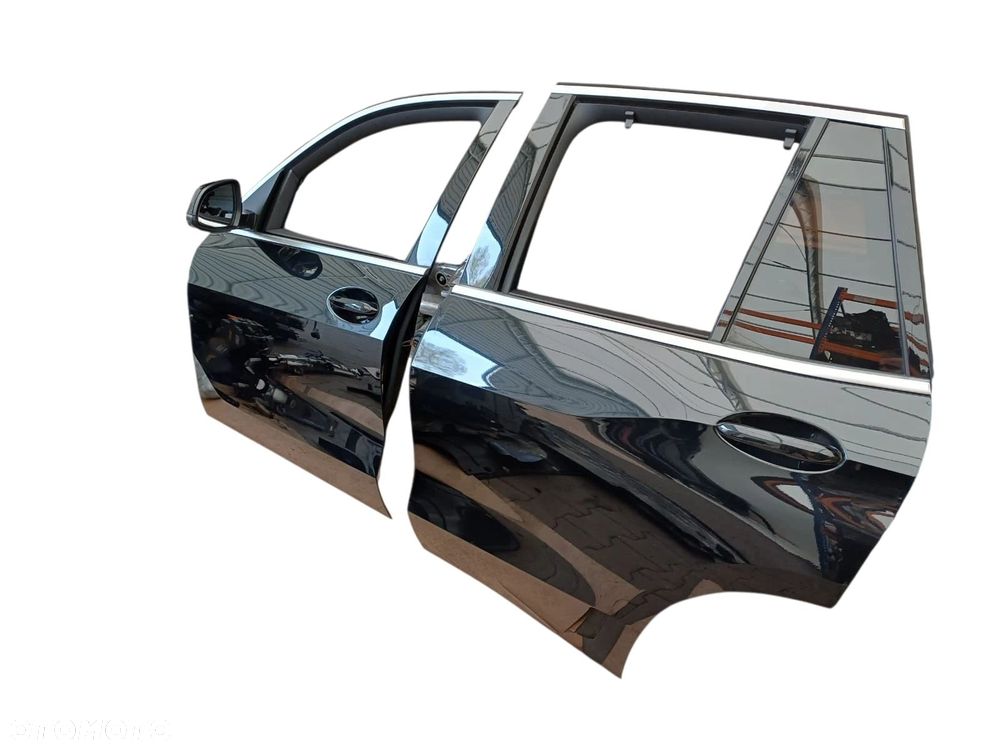 BMW X5 G05 DRZWI LEWE KOMPLET Black Sapphire metallic 475 - 5