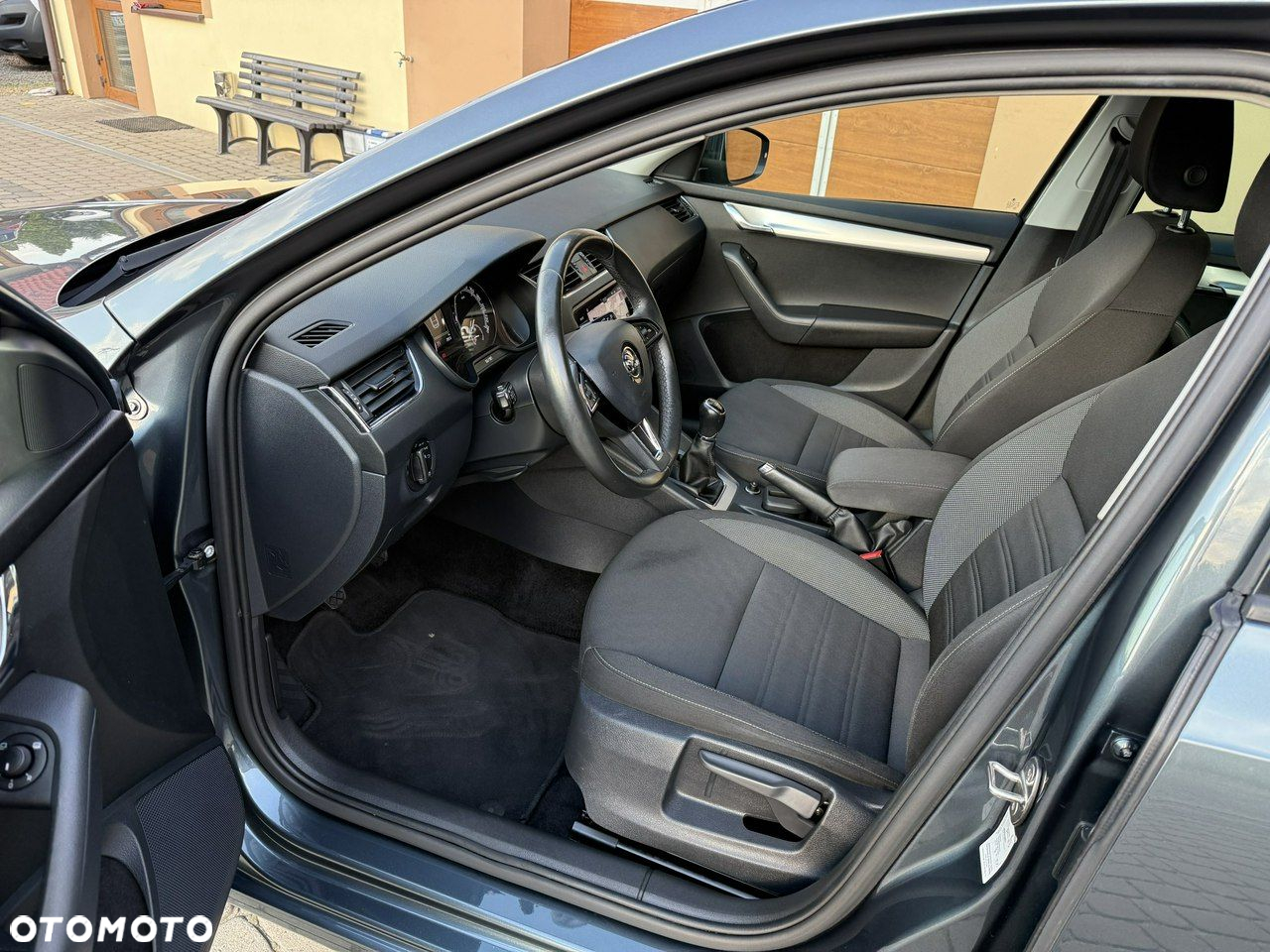 Skoda Octavia 1.6 TDI SCR Style - 23