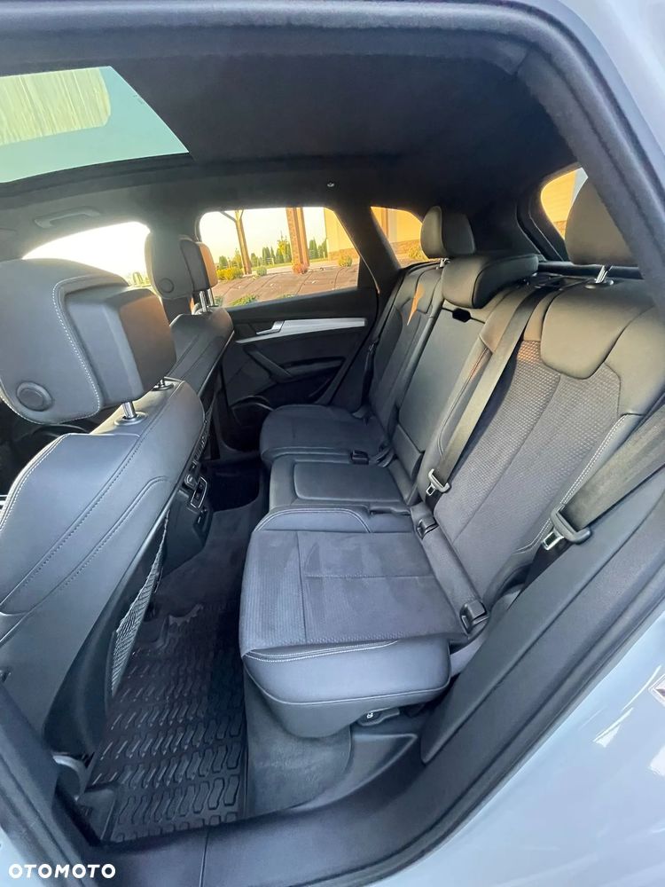 Audi Q5 55 TFSIe quattro S tronic S line business - 16
