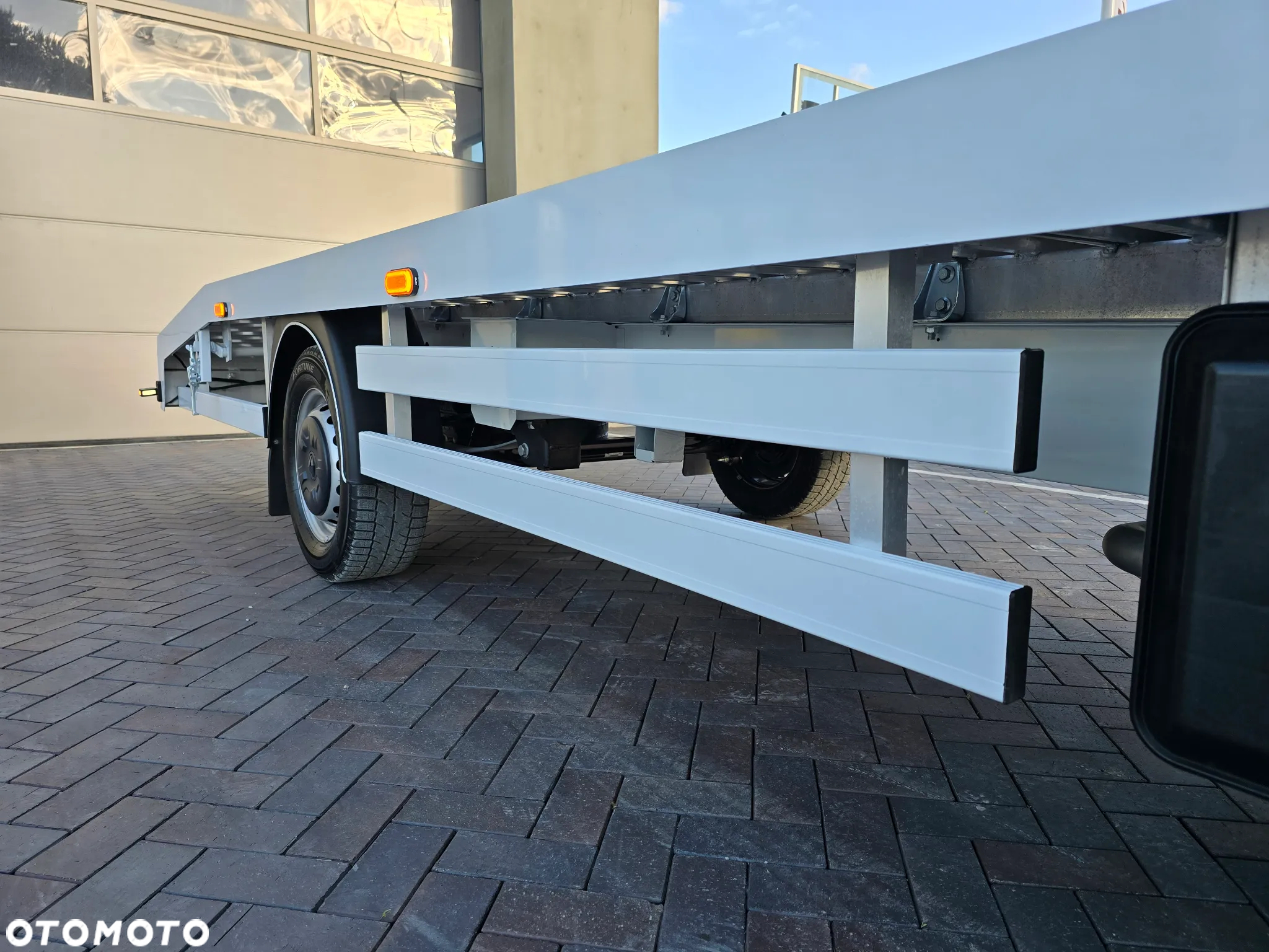 Renault MASTER 2,3 165 KM LAWETA POMOC DROGOWA LEDY TEMPOMAT - 24