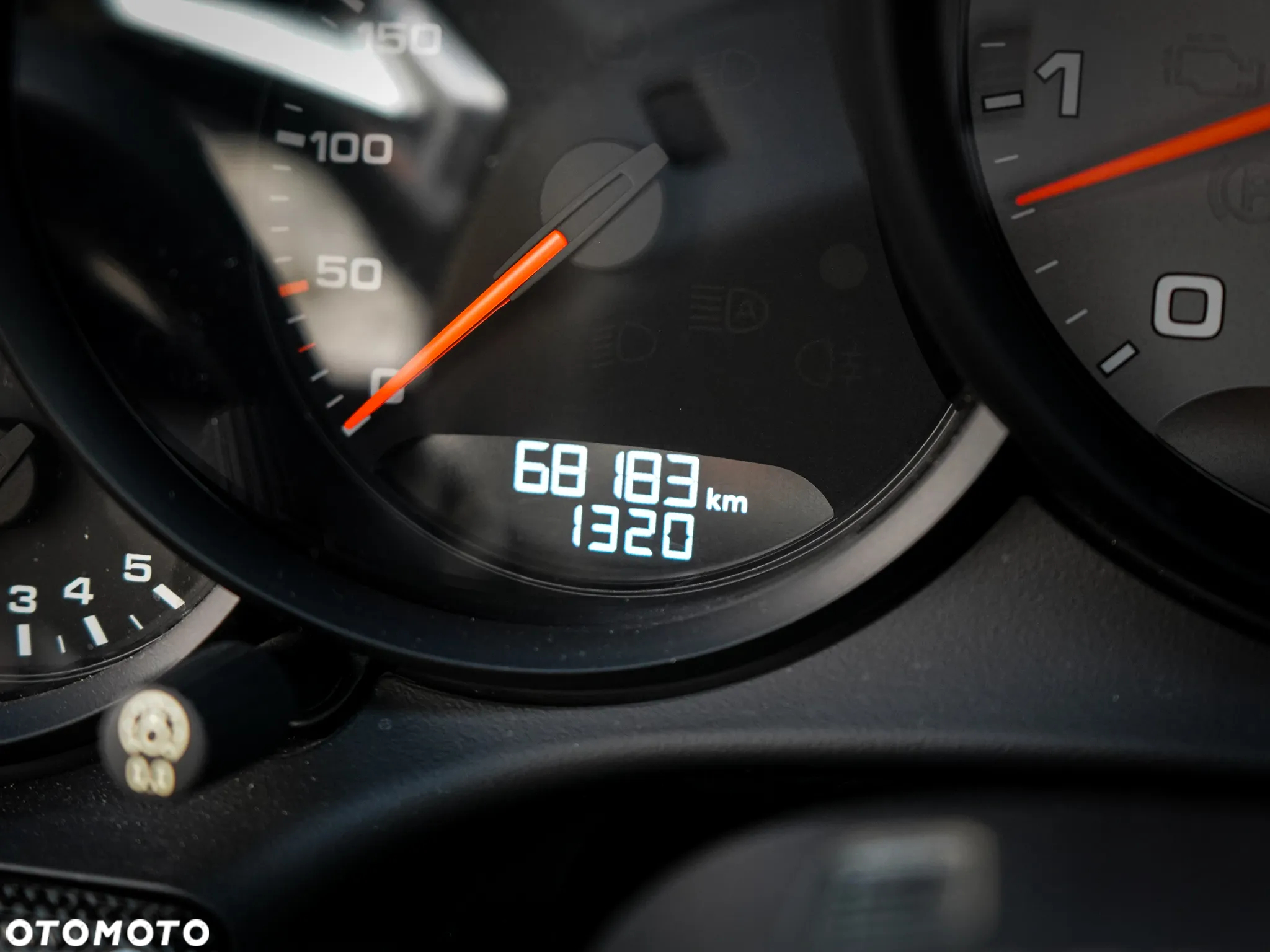 Porsche 911 Carrera 4S PDK - 16