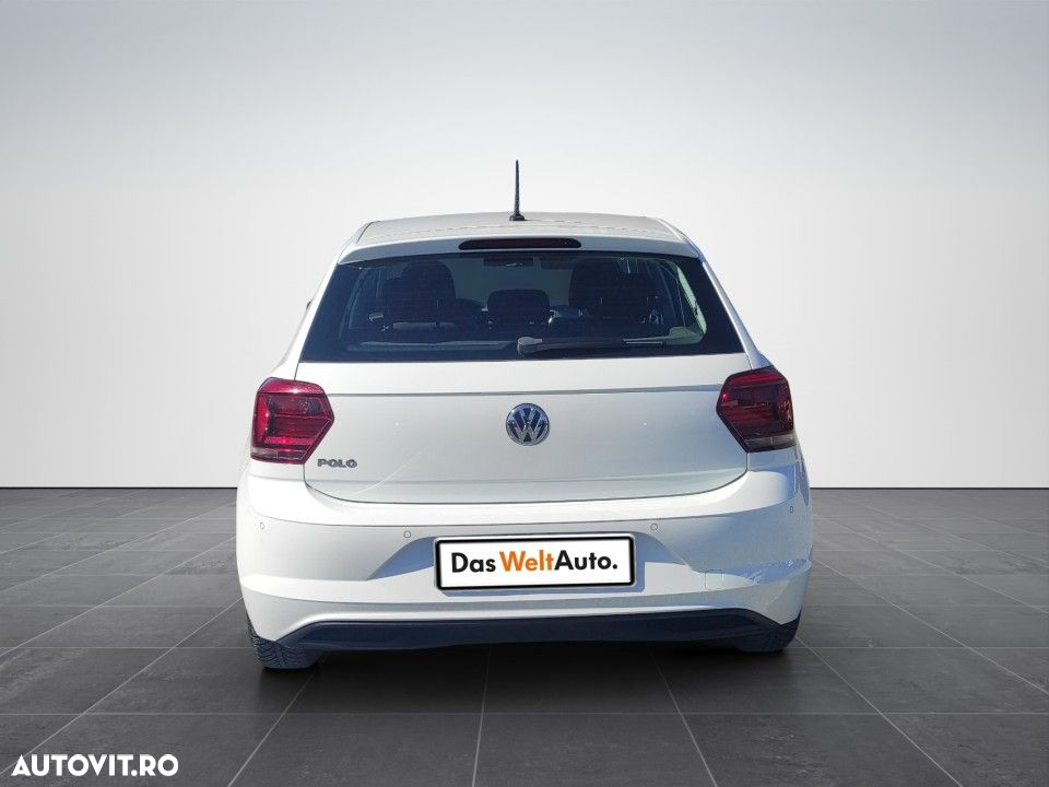 Volkswagen Polo - 5