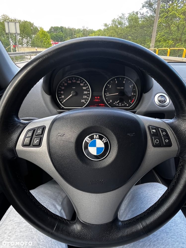 BMW Seria 1 - 20