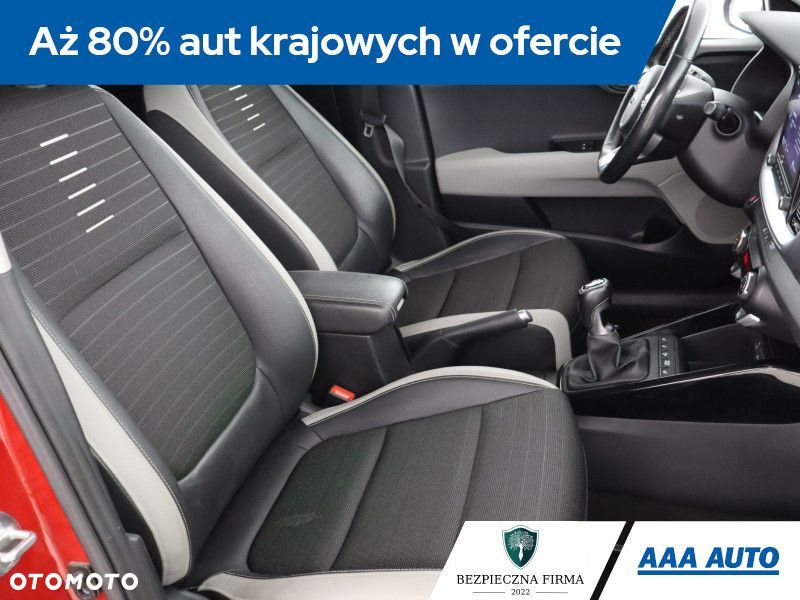 Kia Stonic - 11