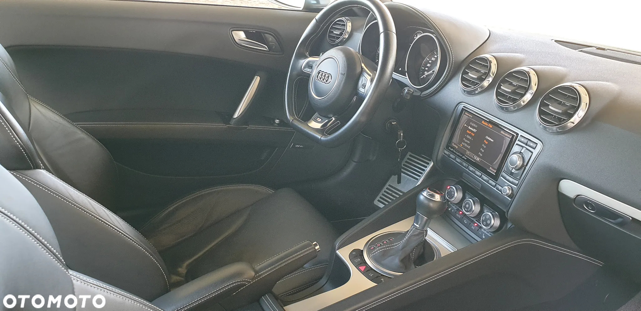 Audi TT S Coupé - 35