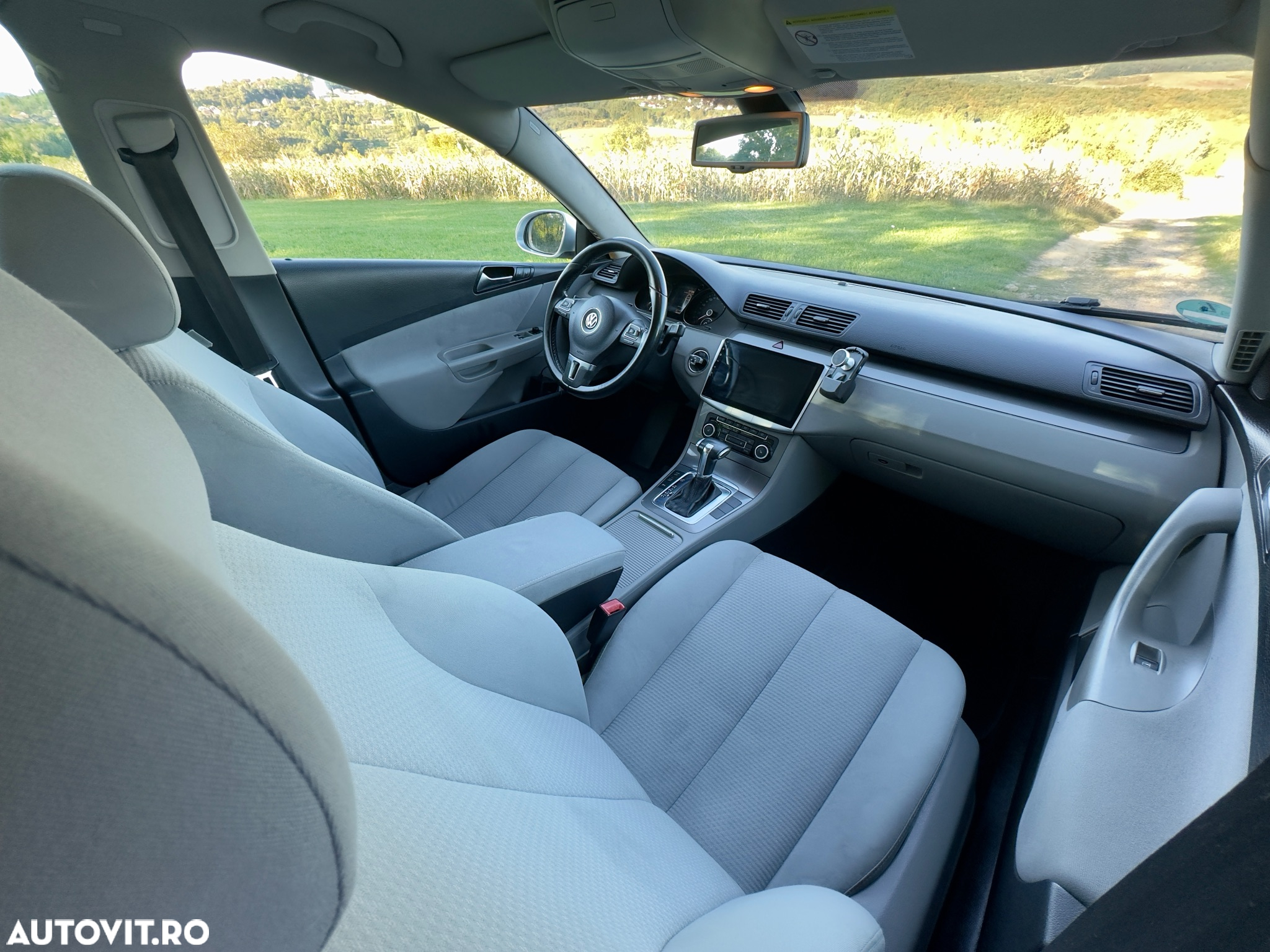 Volkswagen Passat - 6