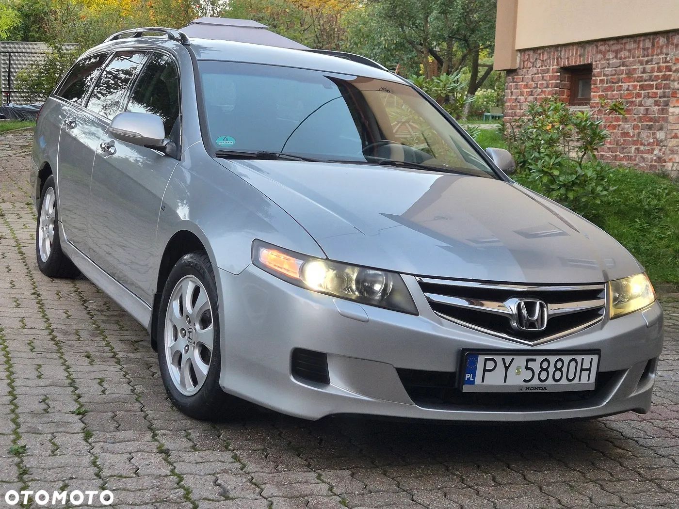 Honda Accord - 1