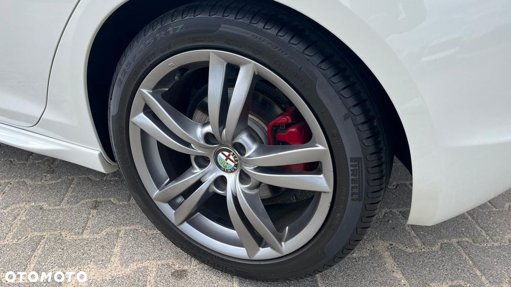 Alfa Romeo Giulietta 1750 TBi QV TCT - 12