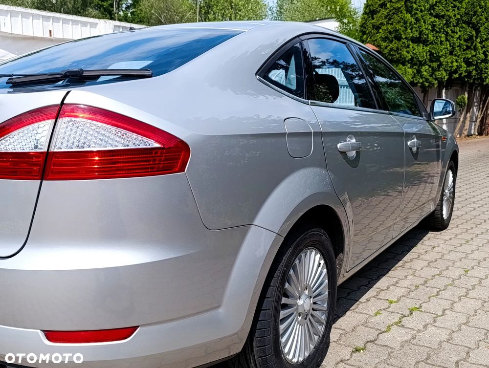 Ford Mondeo - 21