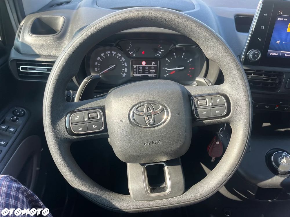 Toyota Proace City Verso Long 1.2 D-4T Business - 10