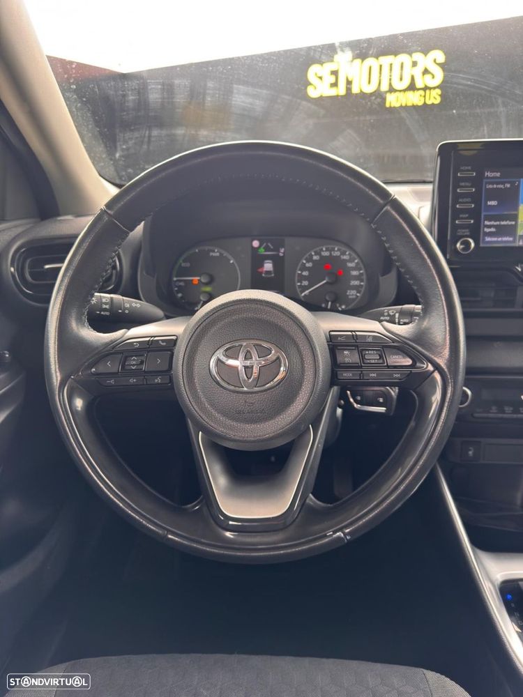 Toyota Yaris 1.5 HDF Comfort Plus - 10