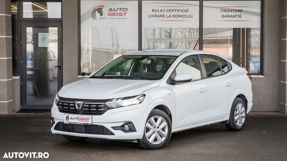 Dacia Logan TCe 90 Essential - 2