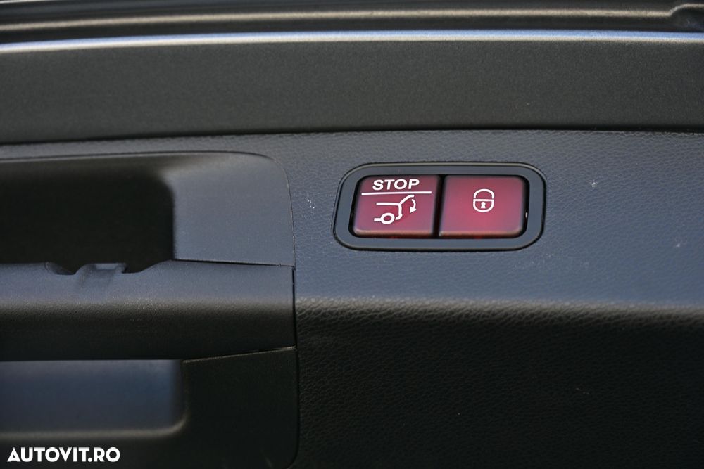 Mercedes-Benz E 450 4MATIC Aut - 24