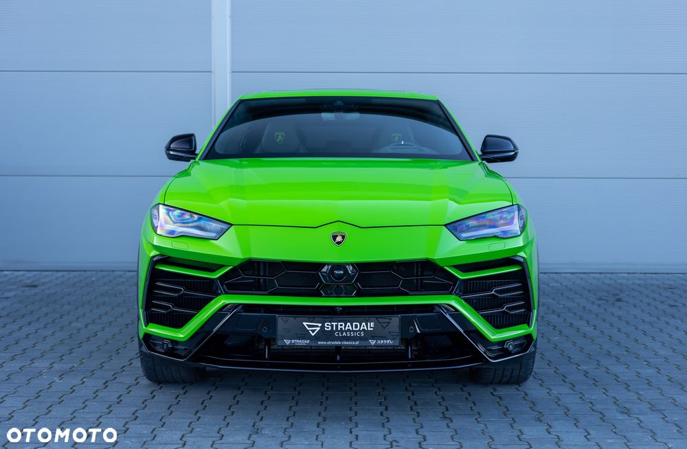 Lamborghini Urus - 22