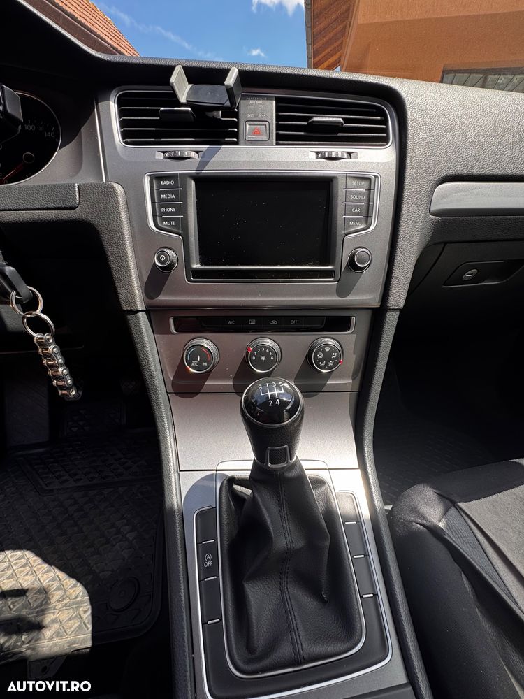 Volkswagen Golf 1.6 TDI BMT Trendline - 5
