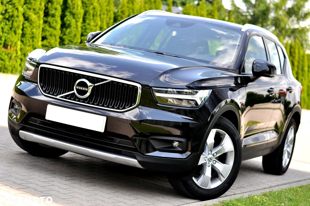Volvo XC 40 T3 Momentum Pro - 3