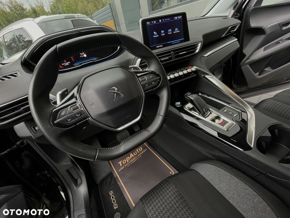 Peugeot 5008 1.5 BlueHDi Road Trip S&S EAT8 - 31