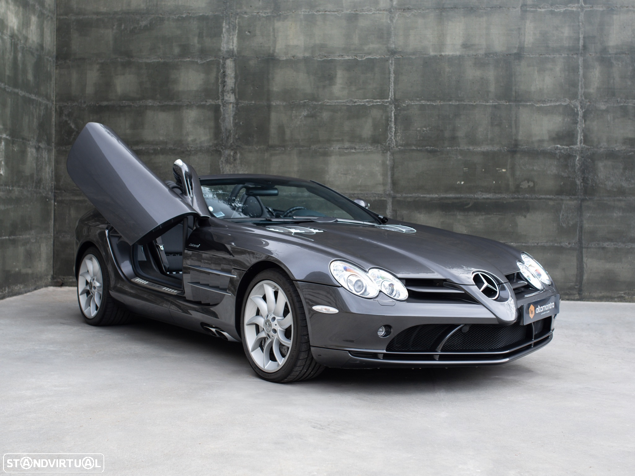 Mercedes-Benz SLR McLaren Roadster - 42