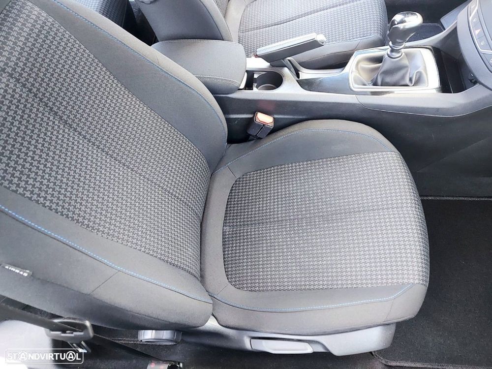 Peugeot 308 1.2 PureTech Style - 18