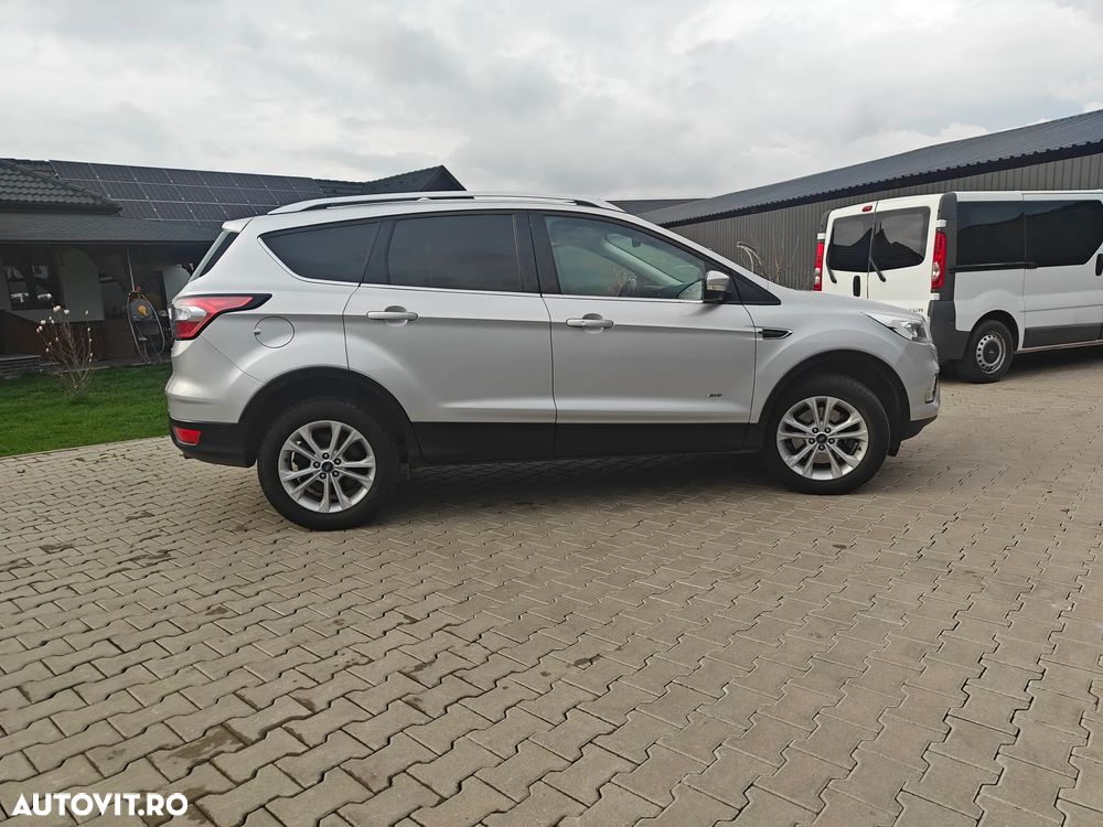 Ford Kuga 1.5 EcoBoost 4WD Titanium - 12