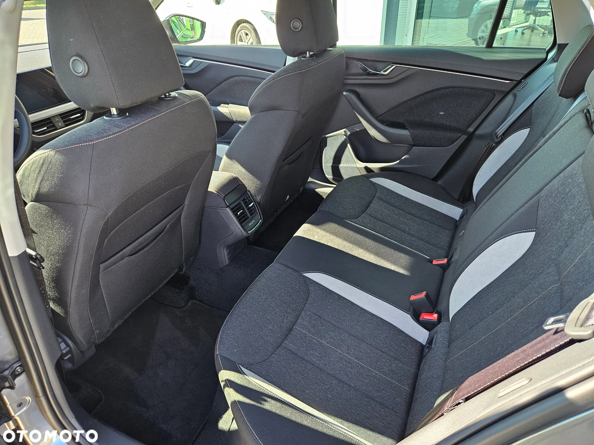 Skoda Scala 1.5 TSI Selection DSG - 9