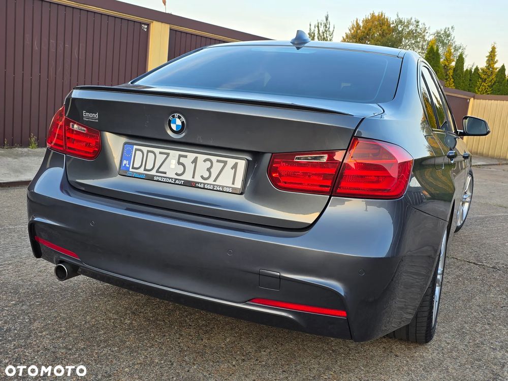BMW Seria 3 318d DPF Edition Sport - 8
