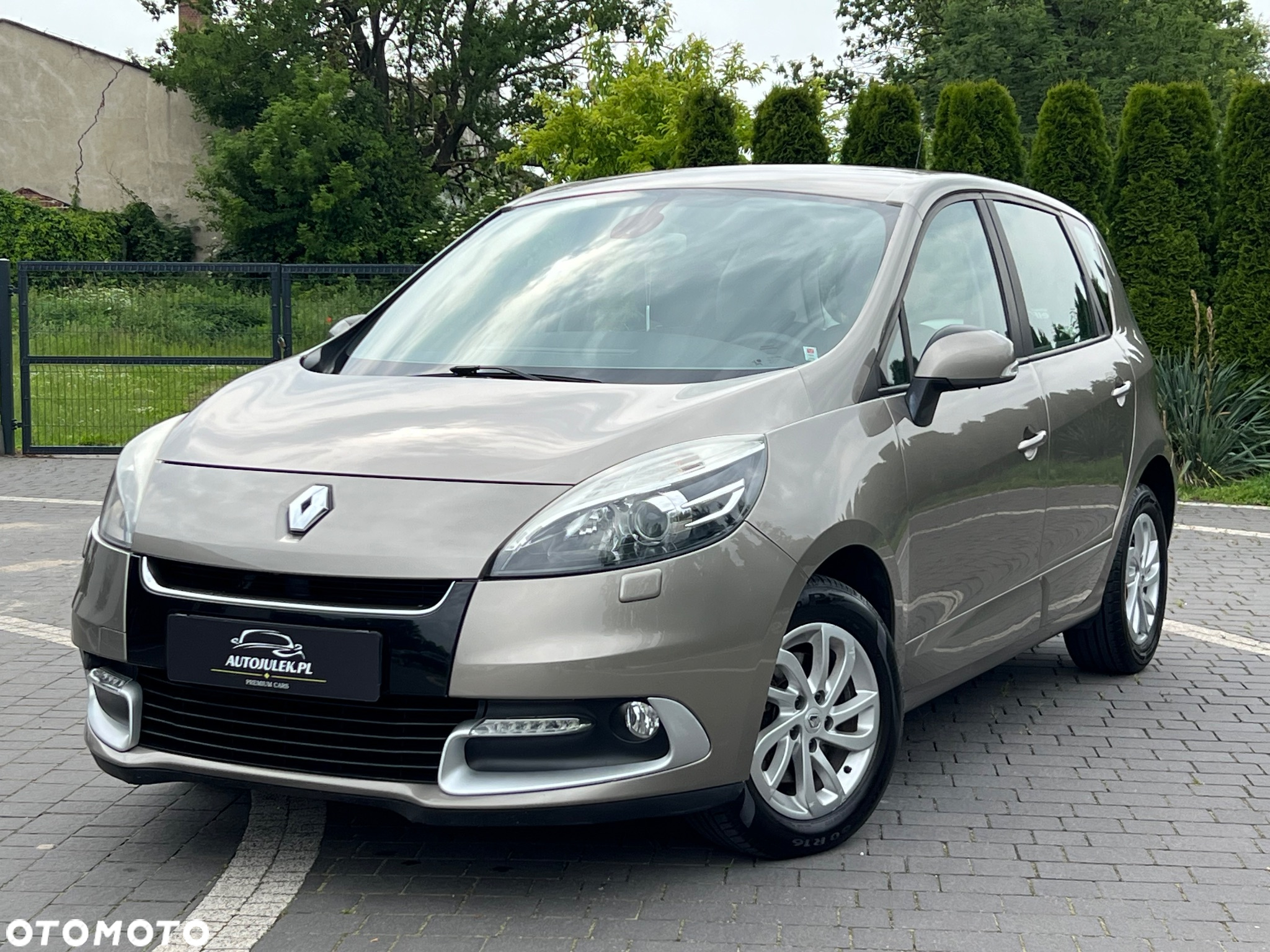 Renault Scenic 1.6 16V TomTom Edition - 6