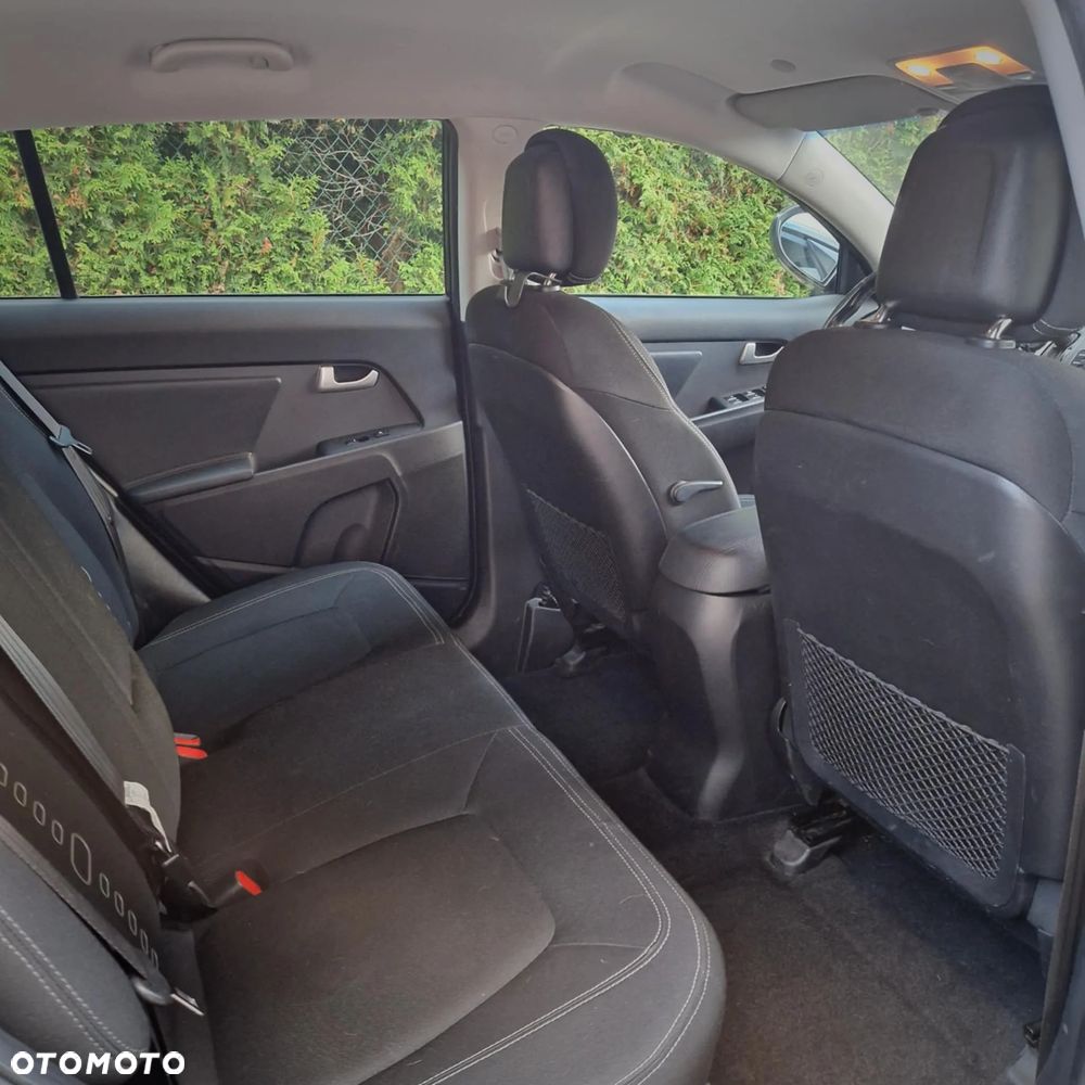 Kia Sportage - 16