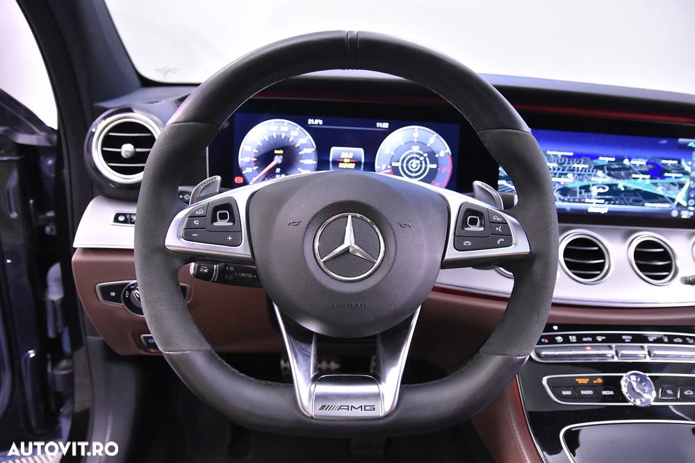 Mercedes-Benz E 43 AMG 4MATIC Aut. - 17