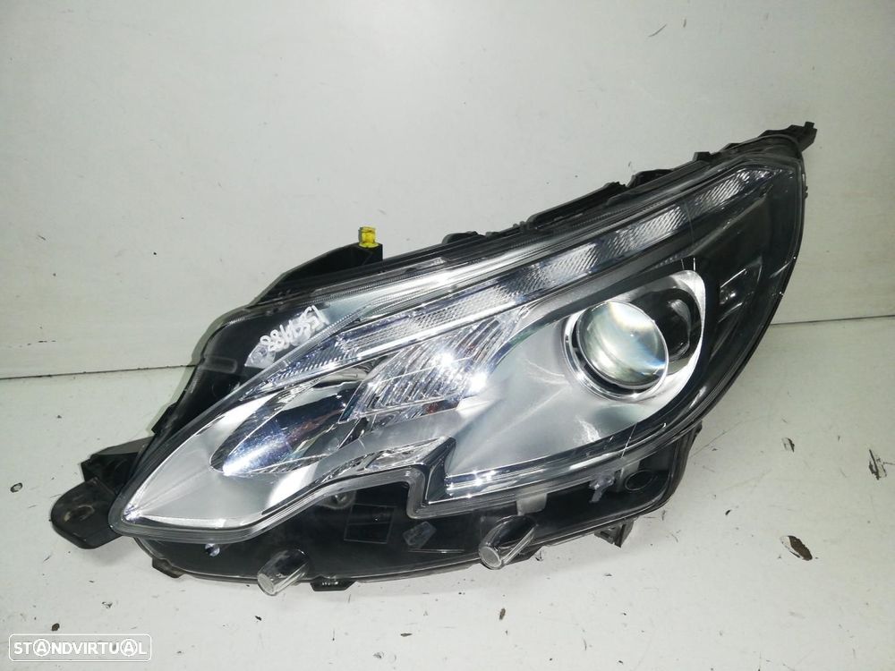 FAROL ESQUERDO PEUGEOT 2008 - 1