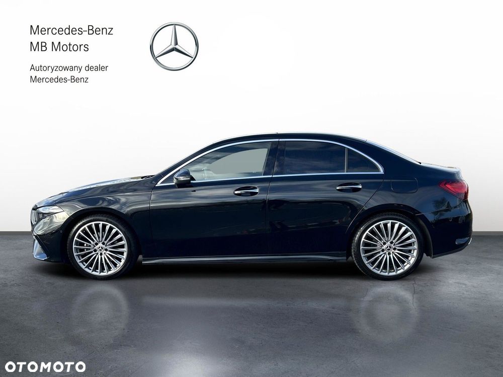 Mercedes-Benz Klasa A 200 AMG Line 7G-DCT - 3