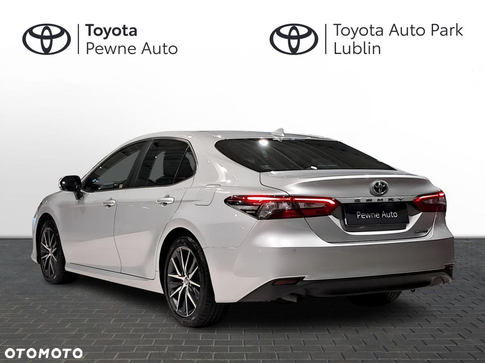 Toyota Camry 2.5 Hybrid Prestige CVT - 3