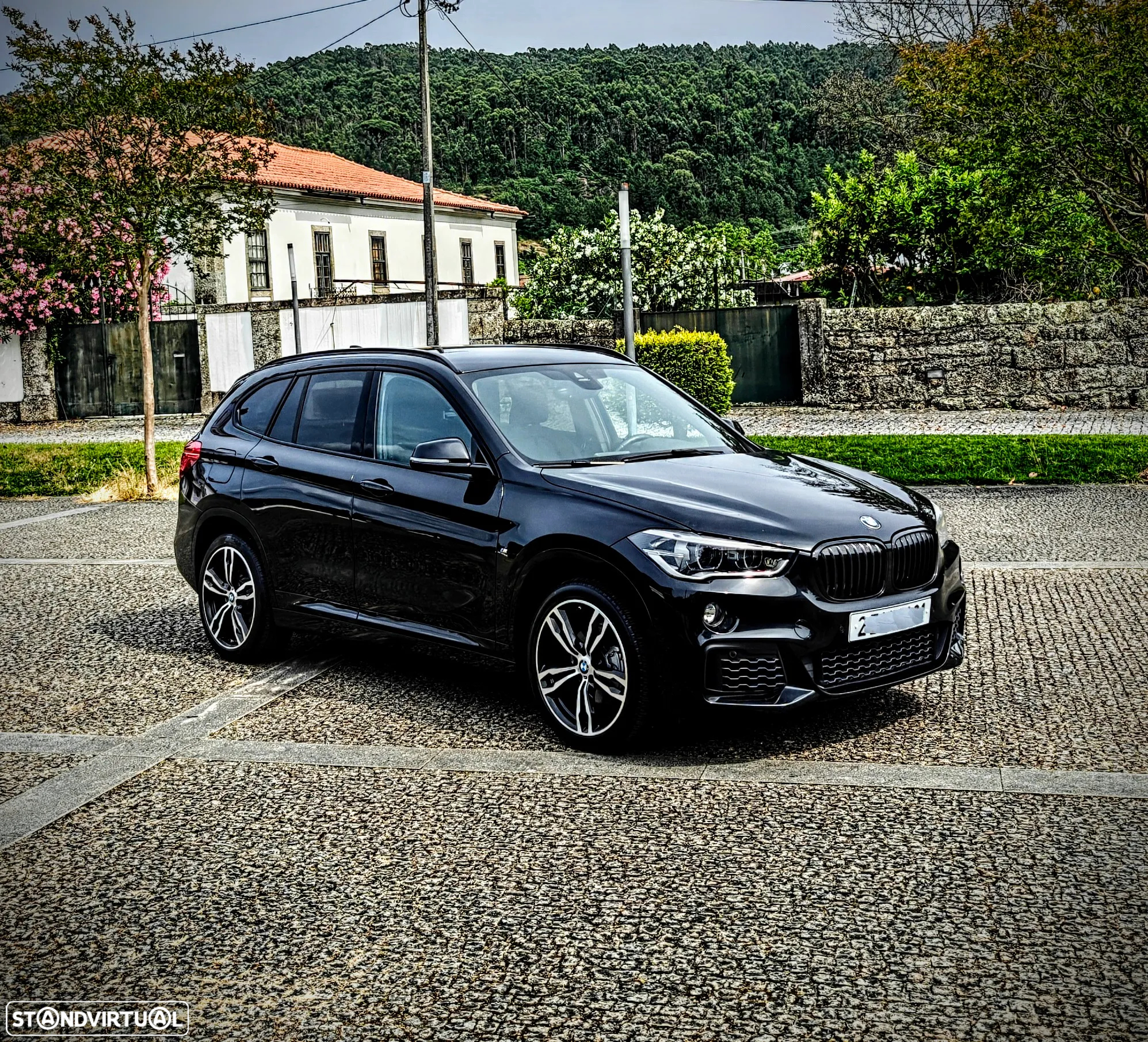 BMW X1 20 d sDrive Line Pack M - 23
