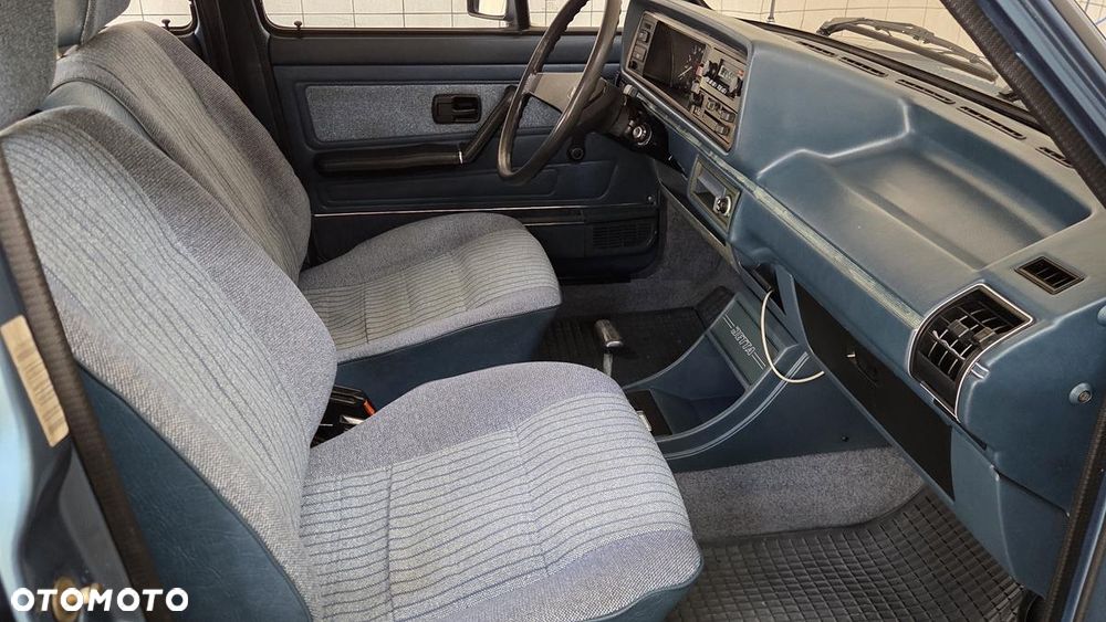 Volkswagen Jetta - 16